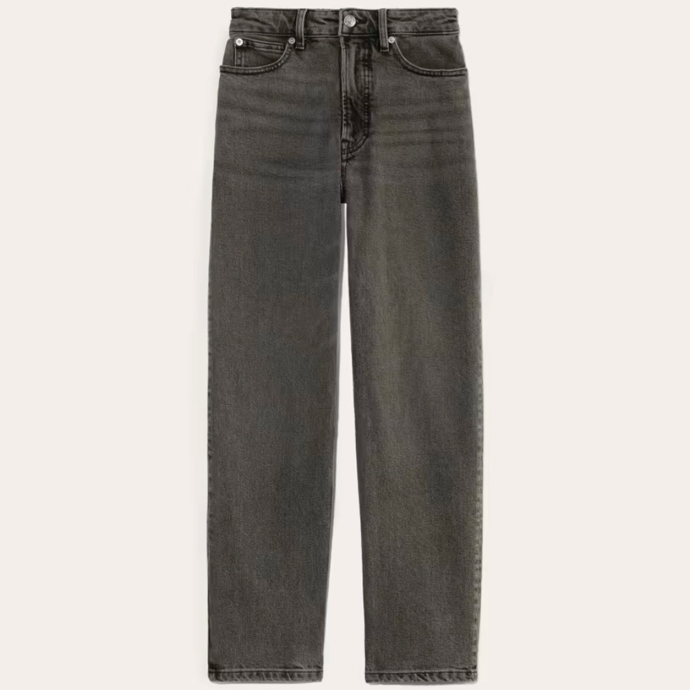 Everlane Way High Jeans in Washed Black